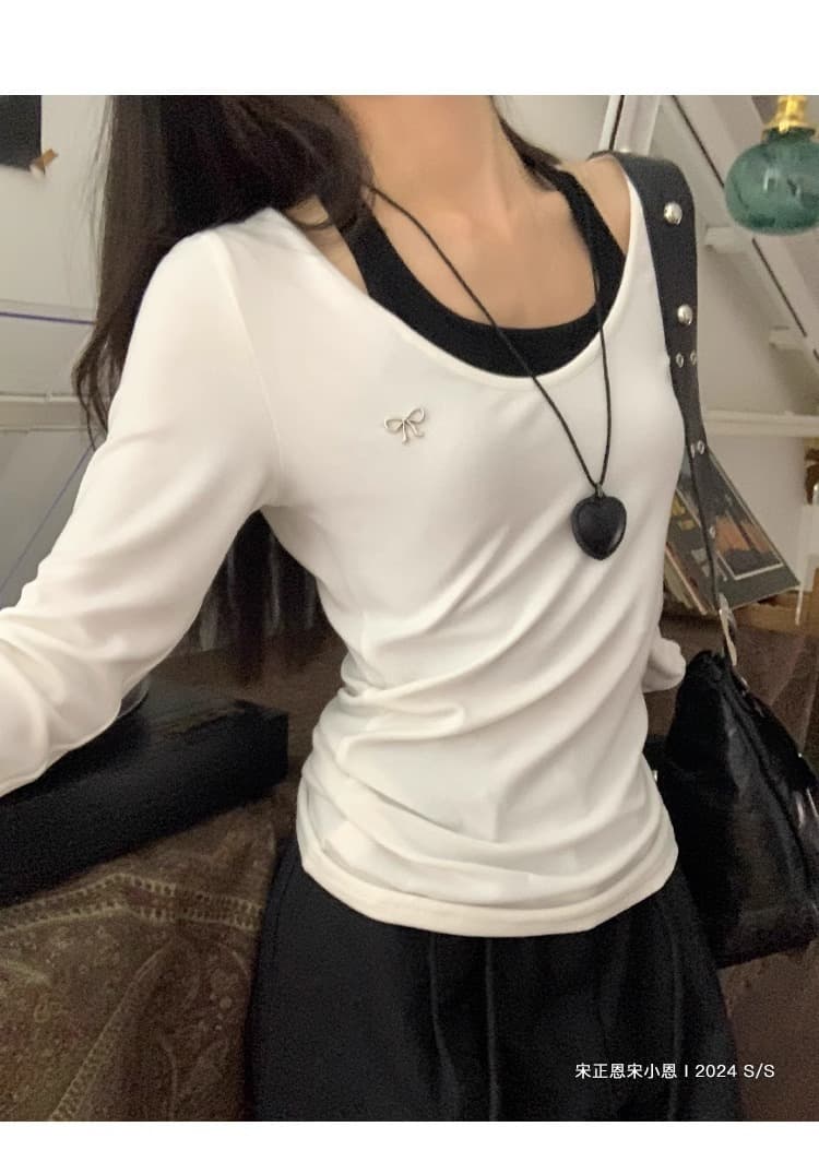 白シャツ　ラブハートシャツ