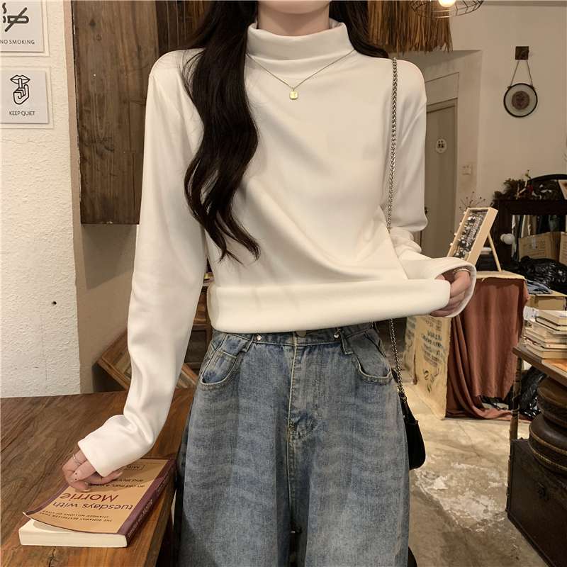 白シャツ　【秋冬】スリムタートルニット