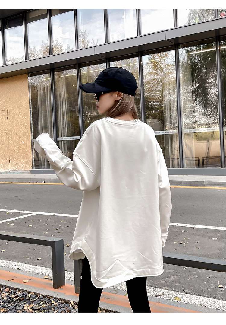 白シャツ　【春秋】オーバーサイズルーズネックプルオーバー