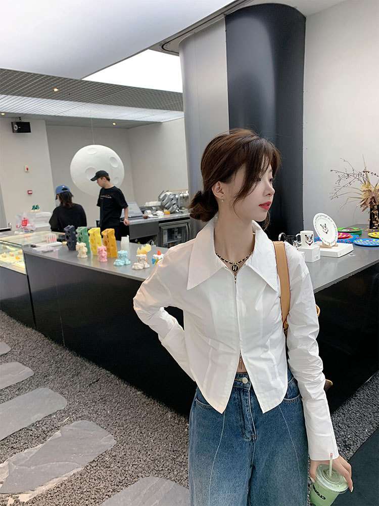 白シャツ　デイリースマートシャツ