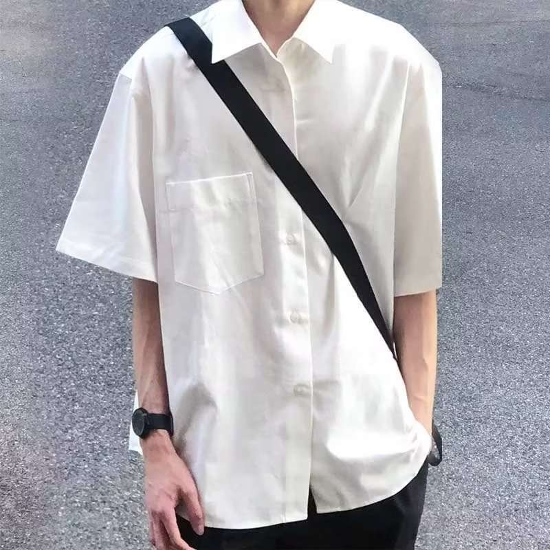 白シャツ　リラックスオーバーサイズシャツ