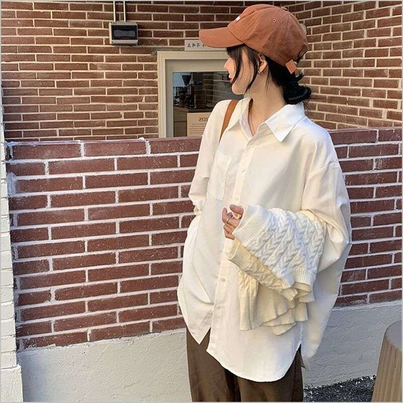 白シャツ　オーバーシルエットシャツ