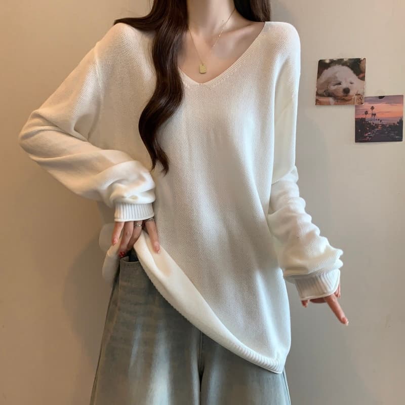白シャツ　【春】ソフトシルエットニット