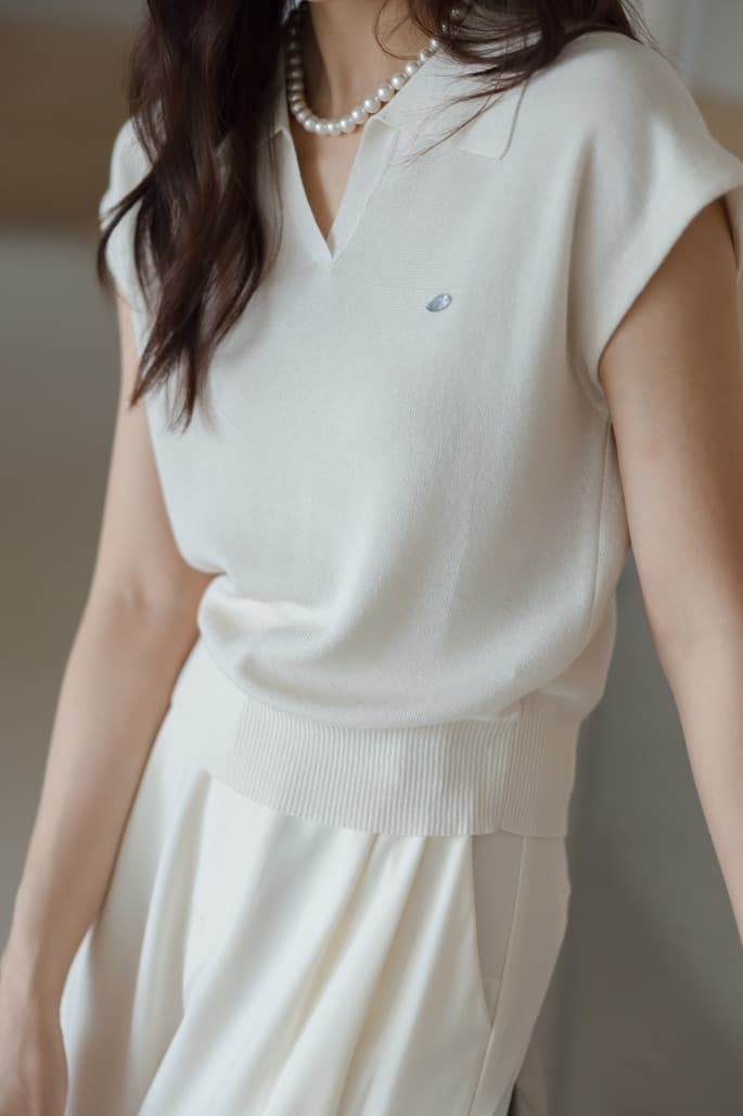 白シャツ　プレシャスパールニットポロシャツ