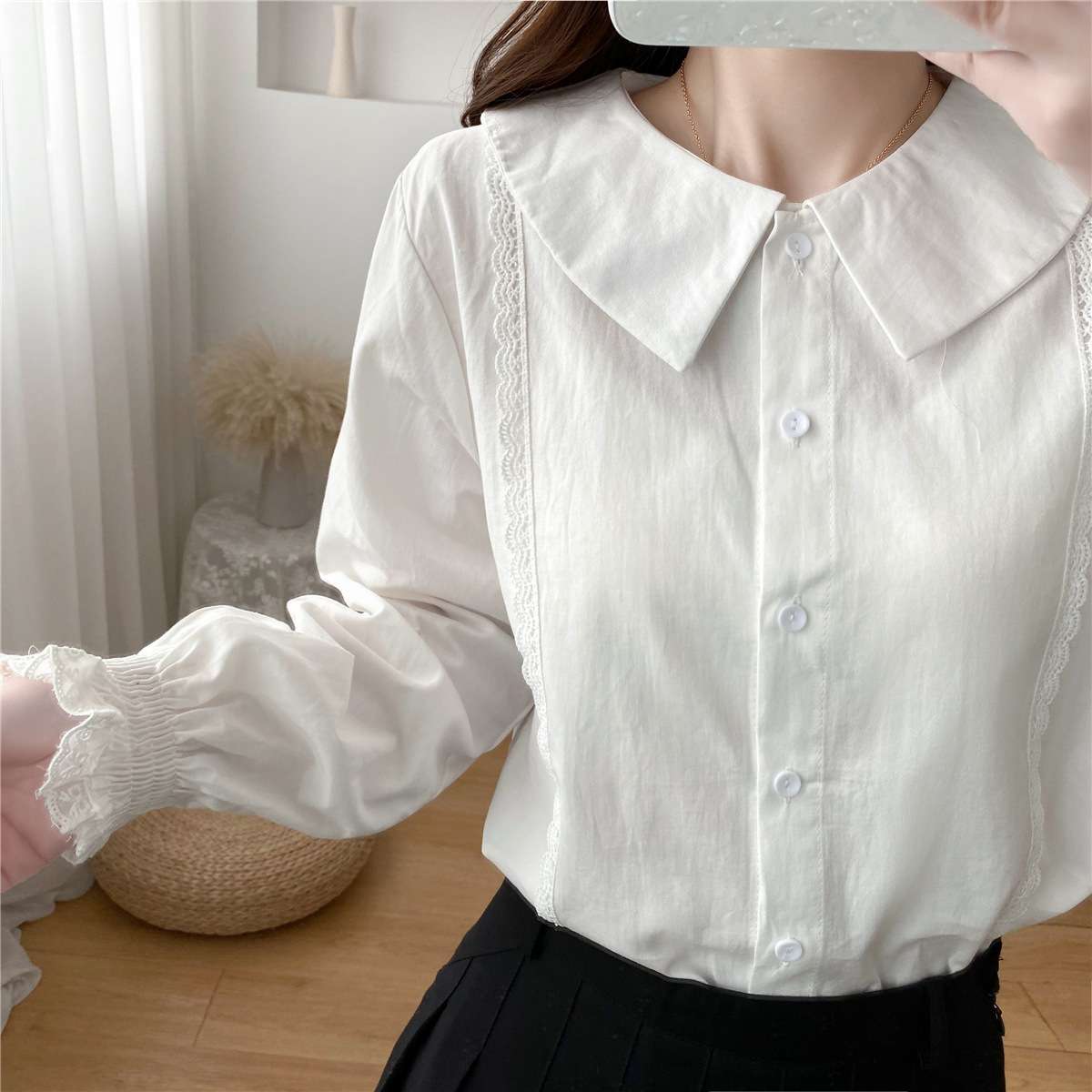 白シャツ　レースカラー パフスリーブブラウス