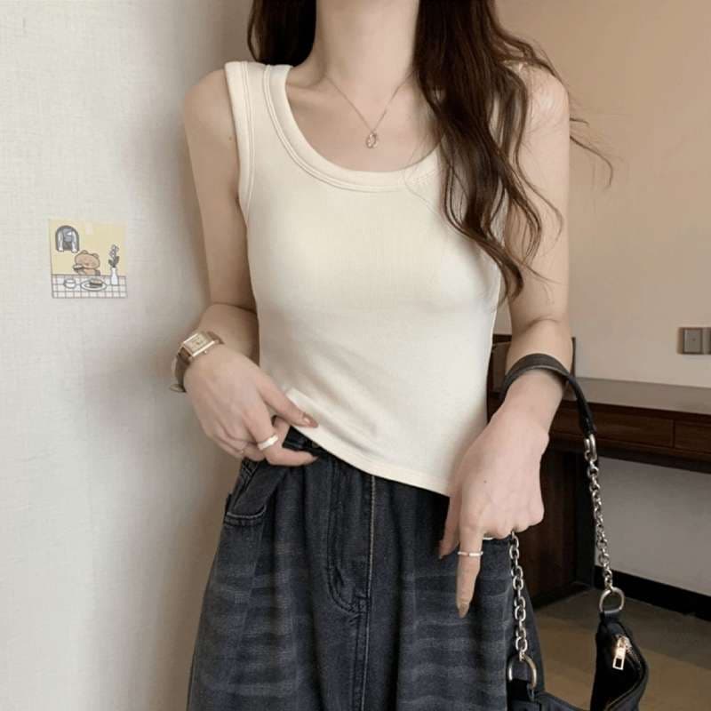白シャツ　リブフィットクロップドタンク