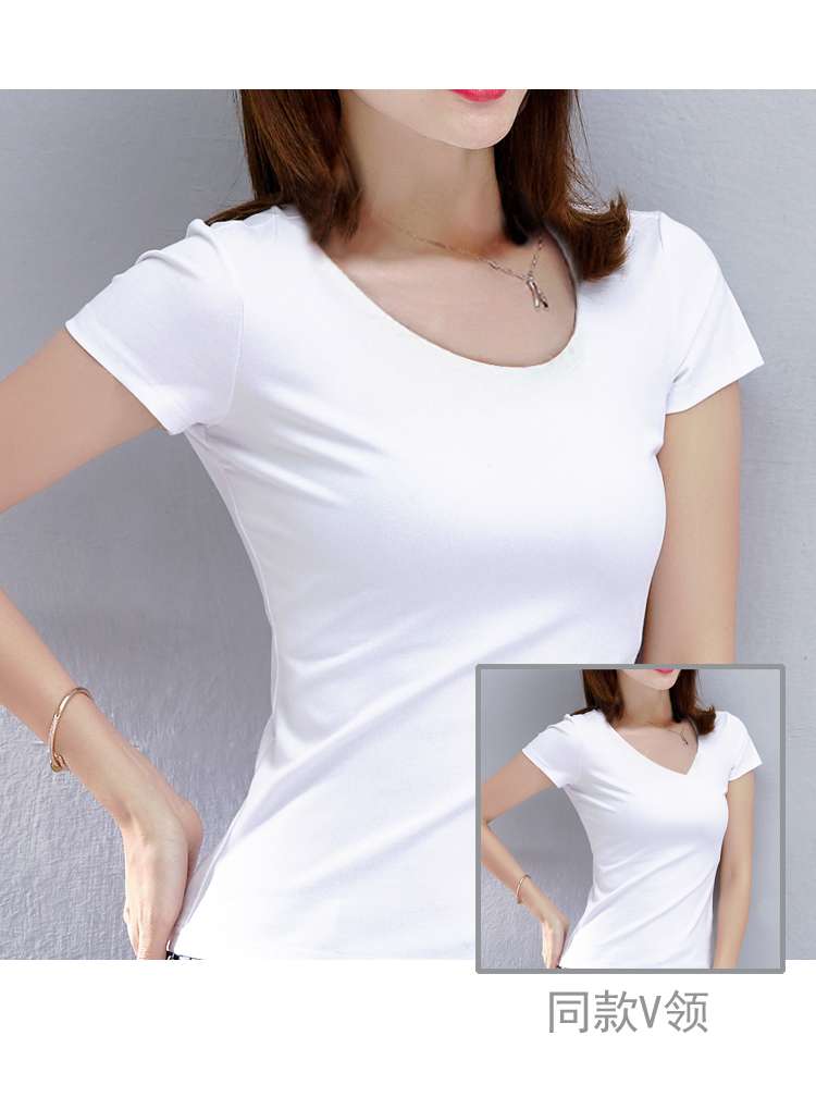 白シャツ　シンプルスタイルTシャツ