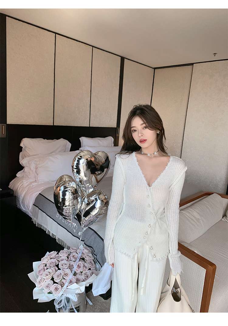 白シャツ　【春】モヘアタッチ パール リブニットカーディガン