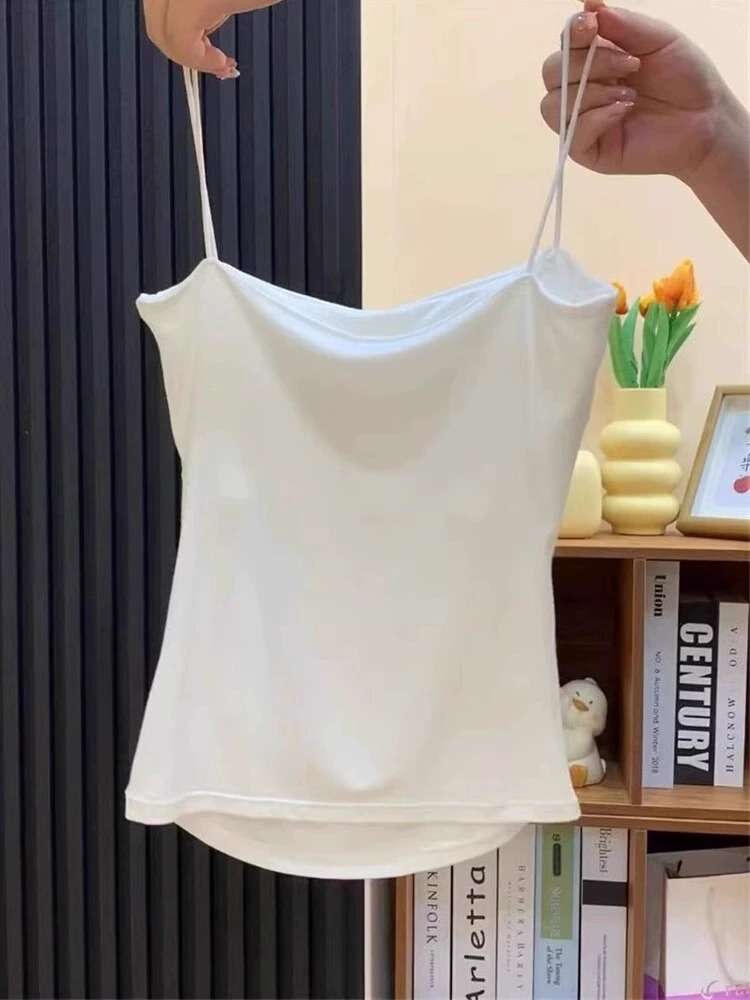 白シャツ　スリムフィットキャミソール