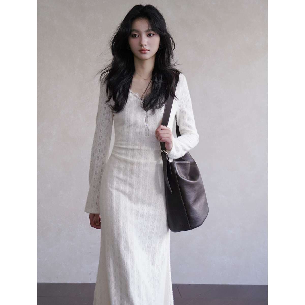 白シャツ　【秋冬】モヘアレース ロングニットワンピース