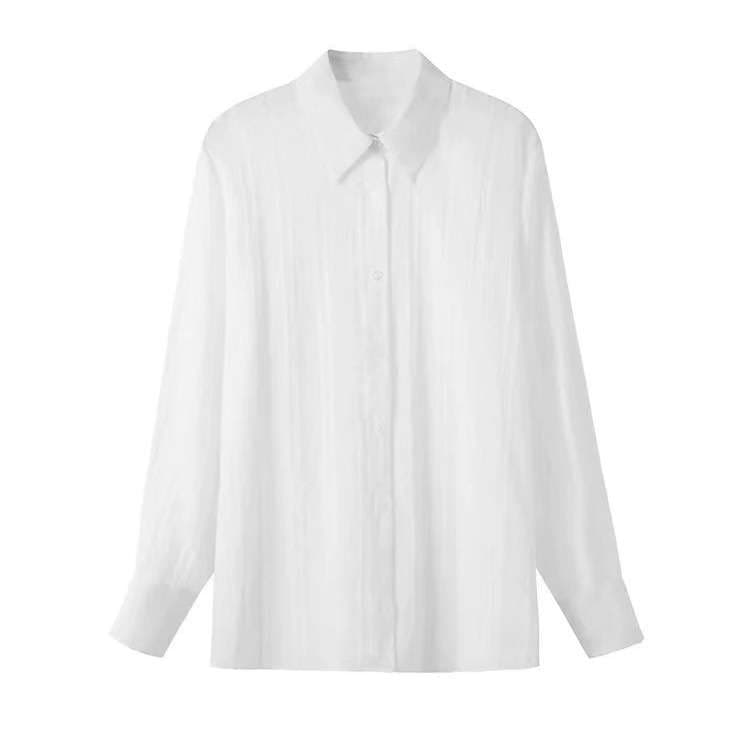 白シャツ　エフォートレスロングシャツ